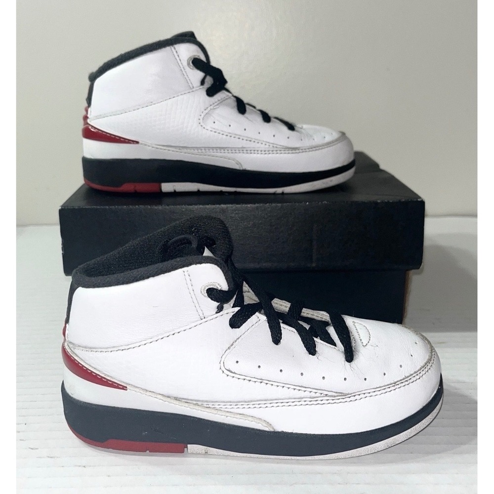 Nike Air Jordan 2 Retro Sneakers Chicago Toddler 10C Shoes White DQ8563-106